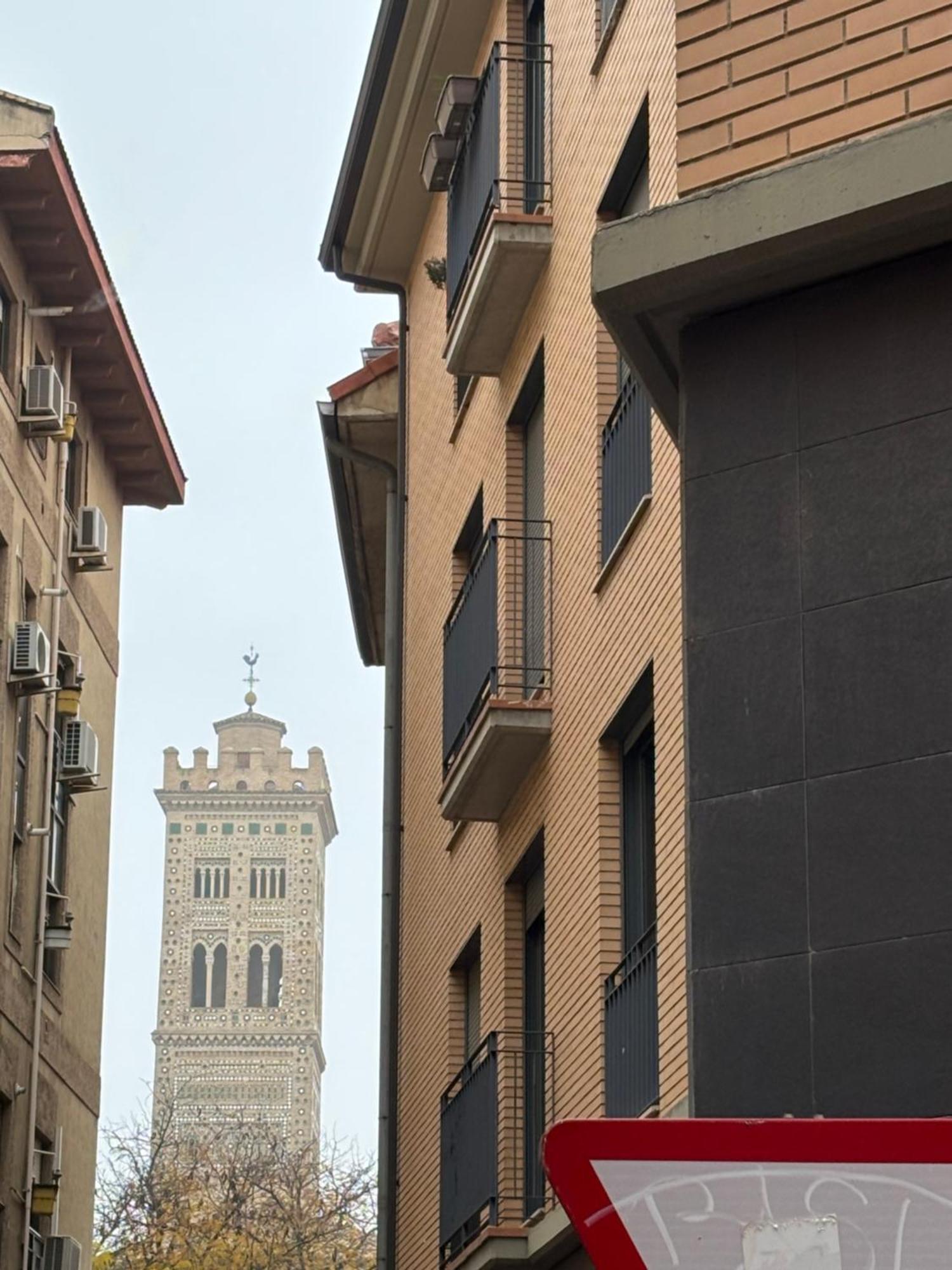 דירות סרגוסה Torre Mudejar מראה חיצוני תמונה