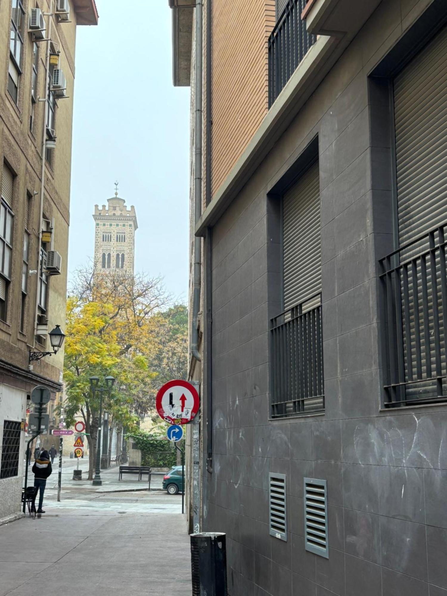 דירות סרגוסה Torre Mudejar מראה חיצוני תמונה